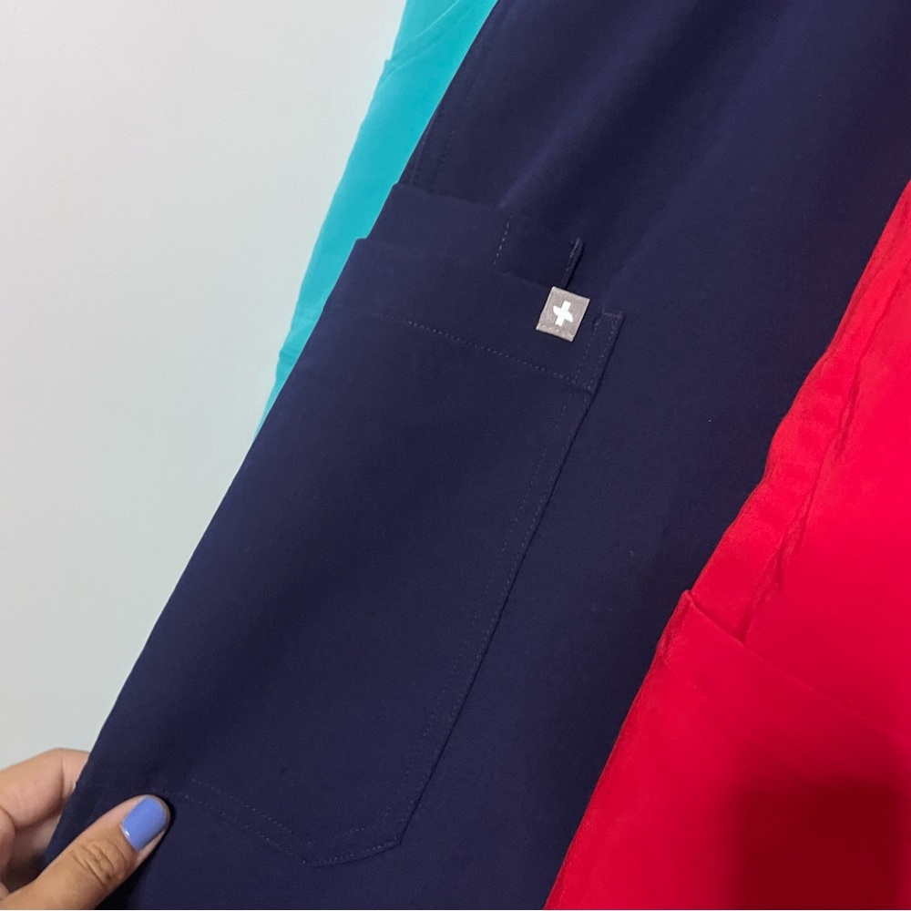 New FIGS & Fabletics Medical Scrubs Unisex Pants Bundle Size 3x/4x - Picture 4 of 8
